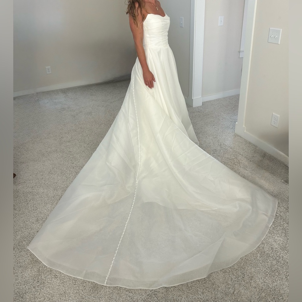 NEW NWT Essence of Australia White Strapless Full Bridal Wedding Gown Dress 8 HK